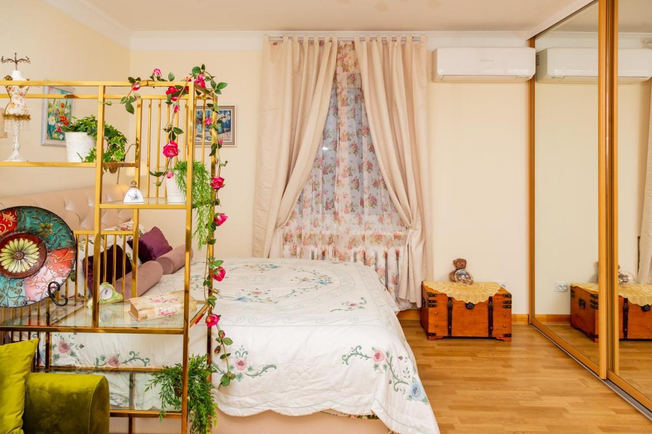La Boheme - The Magic Of Riga & Free Parking Apartment Exterior photo